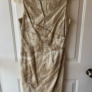 Anne Klein Sz 6 Elegant Design Cream Sleeveless Dress